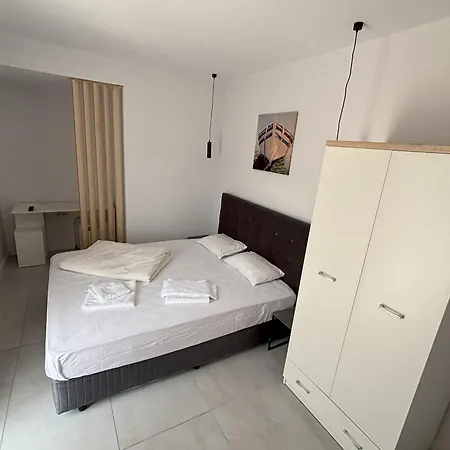 415 2* ساني بيتش