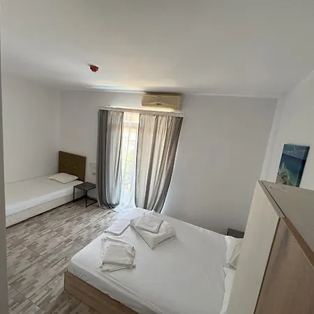 415 2* ساني بيتش