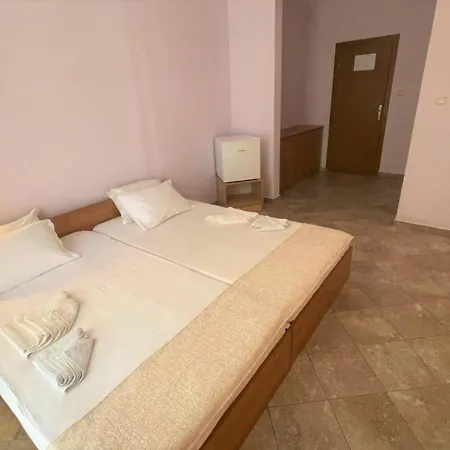 Ξενοδοχείο 415 Σάνι Μπιτς