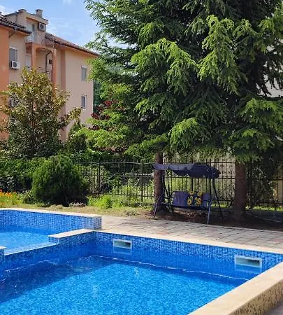 415 Ξενοδοχείο