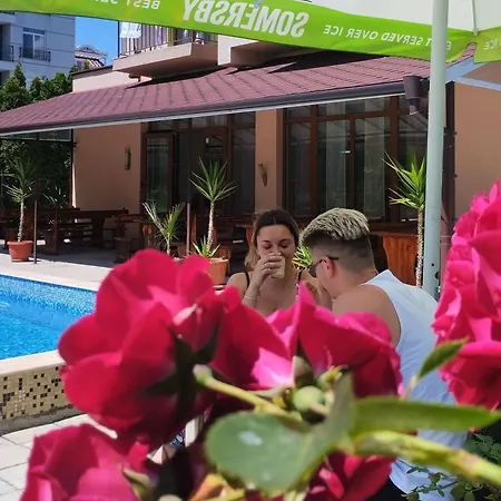 Hotel 415 Słoneczny Brzeg